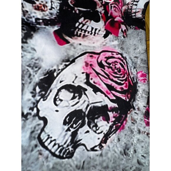 Skull & Rose Pattern Leggings Stretchy Large Punk Rock Sexy Gym Goth Yoga Pants - Picture 4 of 4